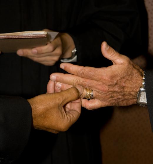 A courthouse can serve as a place for simple marriage ceremonies.